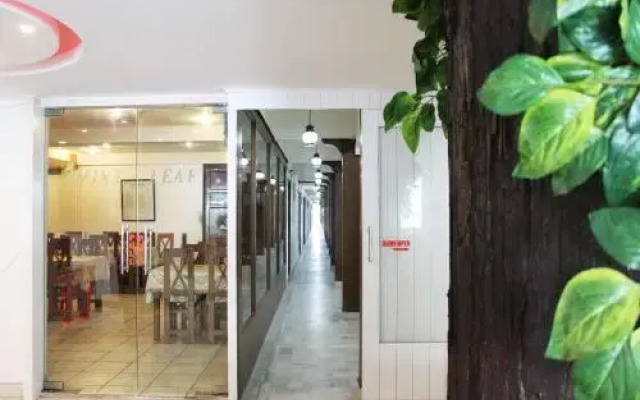 OYO Rooms Clock Tower Rajpur Road