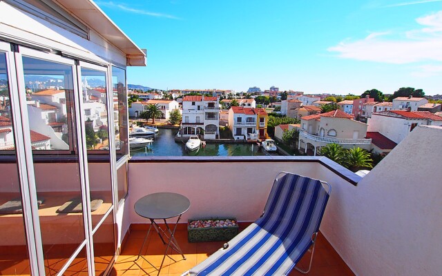 Apartment Port Empuries