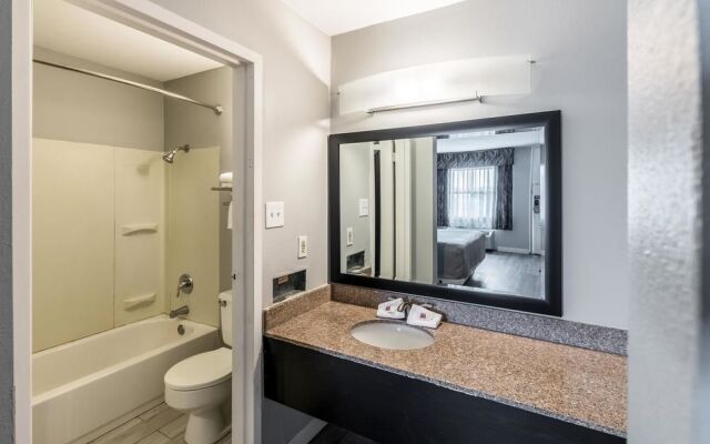 Deluxe Inn Mineral Wells