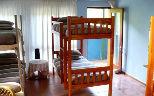 Backpacker Beach Hostel