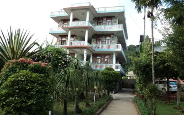 Hotel Himsagar