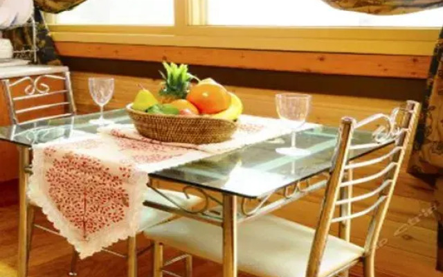 Pocheon Lakeside White House Pension