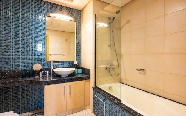 Maison Privee - Shoreline Al Haseer