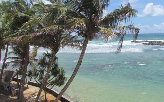 Unawatuna Mbr Resort
