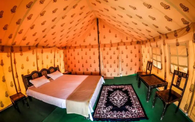 Fifu Desert Resorts