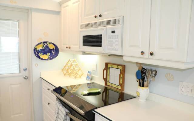 Jamaica Royale T31 - 2 Br Condo