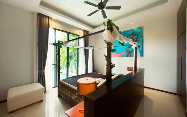 Villa Kowhai: Onyx style Nai Harn Beach
