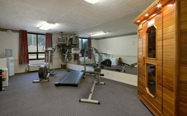 Days Inn Hotel & Conference Center - Meadville