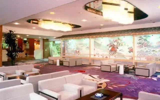 Ryotsu Yamaki Hotel