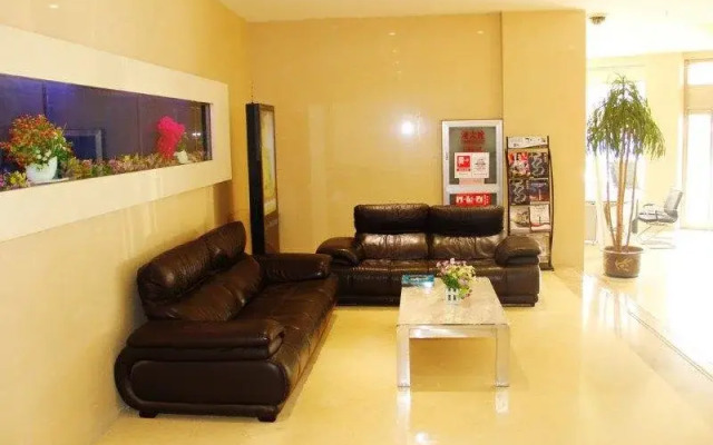 Kingdom Hotel Wuhan