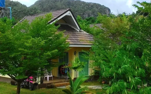 Banburee House