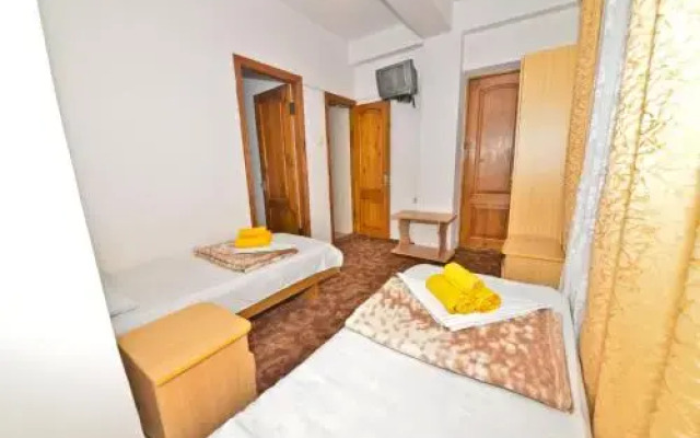 Guest House Terskaya 70