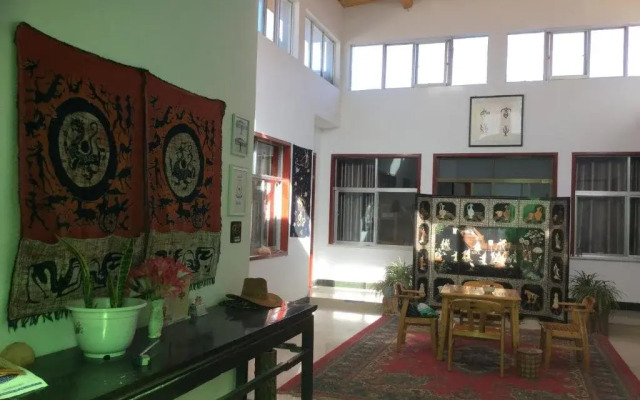 Dunhuang Han and Tang Dynasties Station Hostel