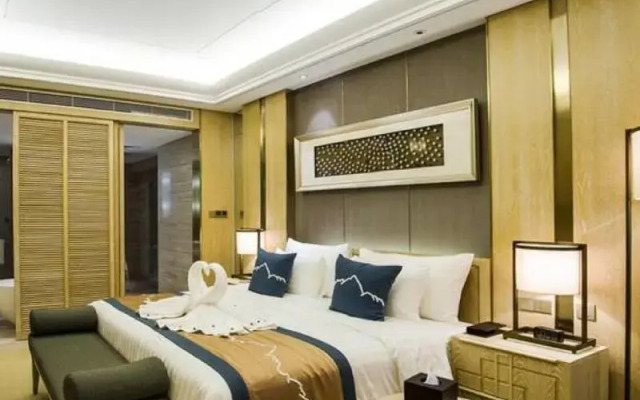 Grand New Century Hotel