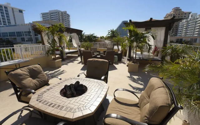 Beach Side 3015
