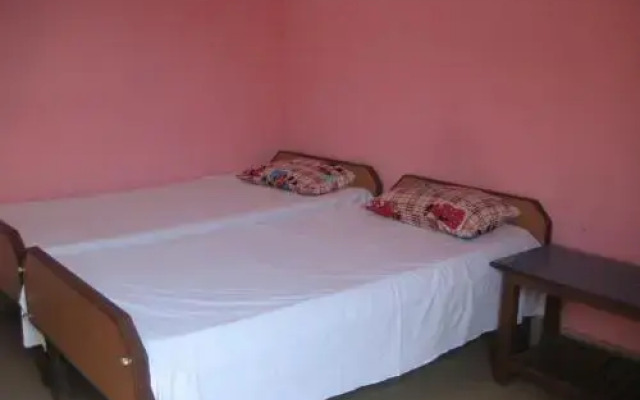 Gauri Guest House