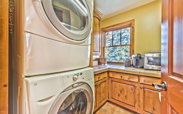 Park City Sullivan Manor