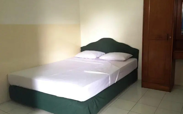 Henny Executive Homestay