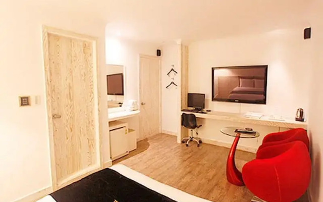 Zzam Hotel Suwon