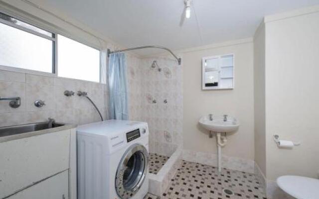 Catch of the Day, 72 Government Road