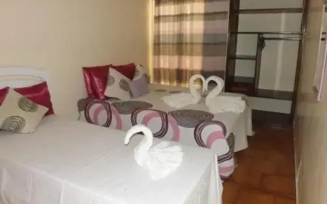 Apartamento Condomínio Paola