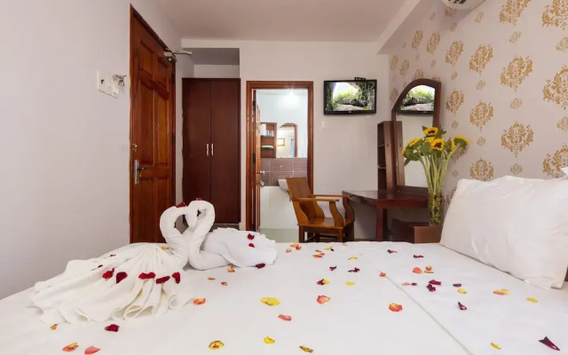 Pearl Beach Hotel