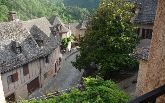 Logis Auberge Saint Jacques