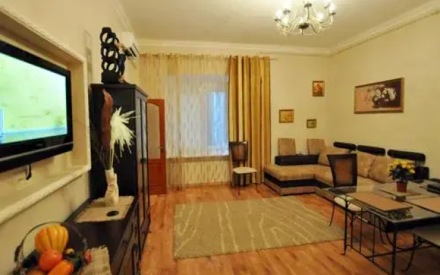 Odessa Rent - Mayakovskogo lane 9