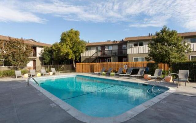 Oakwood At Parker Palo Alto