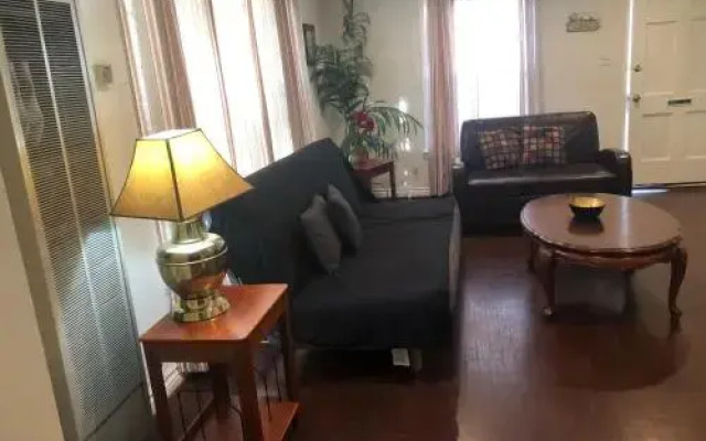 Center of the Valley one Bedroom