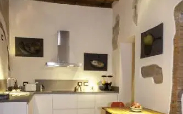 Elegante Appartamento In Bergamo