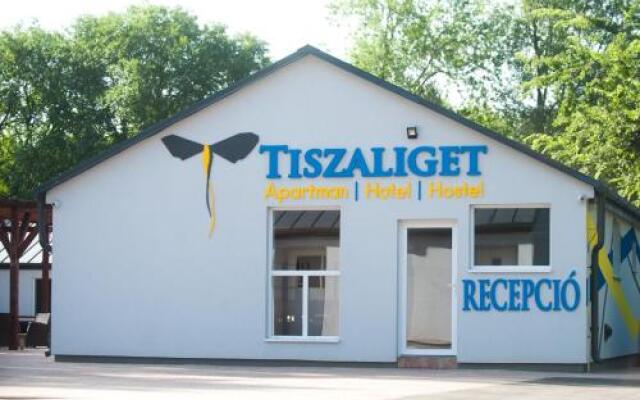 Tiszaligeti Motel & Camping