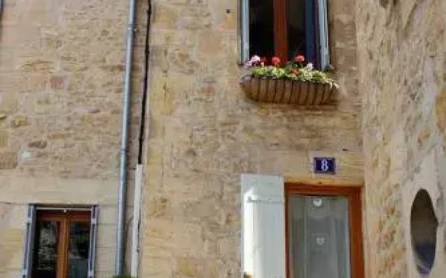 Sarlat Town House