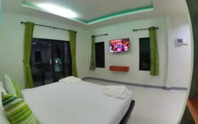 Reenaa lanta Resort