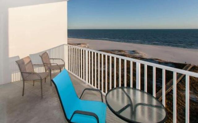 Tidewater 805 by RedAwning