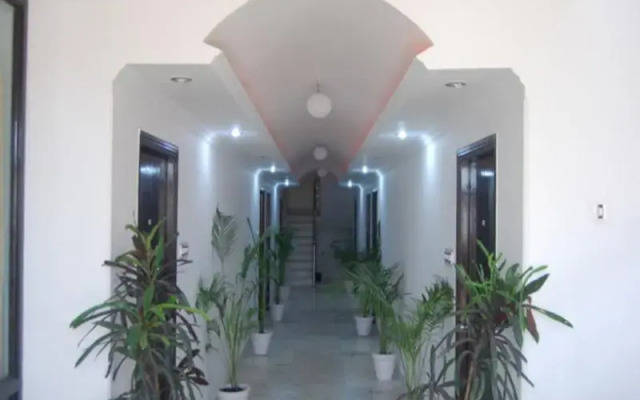 Siddhi Vinayak Hotel