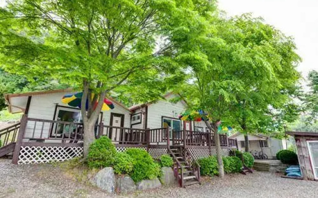 Yangpyeong Let's Go Valley Pension