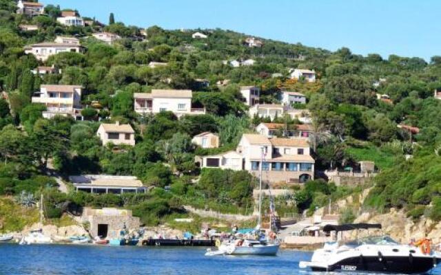 cabanon écologique ile du levant