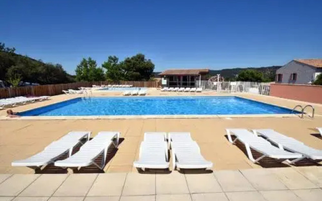 Camping La Pinede