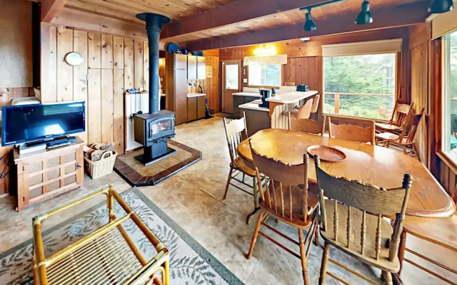 Gladys - 4 Br Home