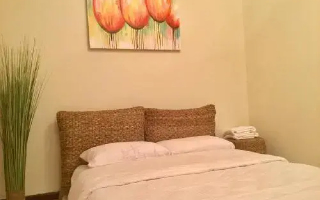 Mango Boulevard Hotel