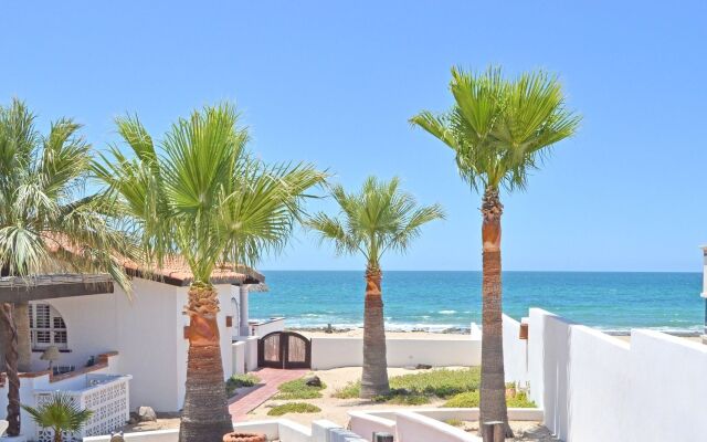 Casita de Paz by RedAwning