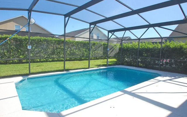 16623FM Sunlight Villa 3 Br villa by RedAwning