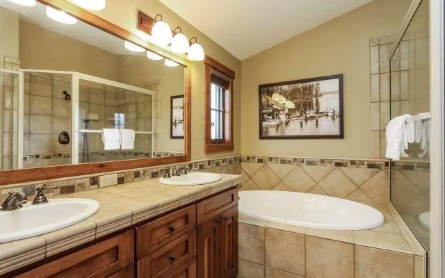 Francois Chalet 20 - Four Bedroom Chalet