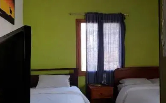 Hostal Arco del Sol