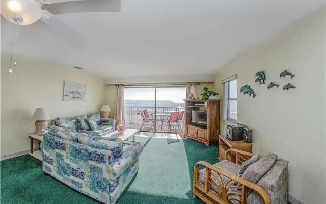 #308 at Sea Breeze - 2 Br condo by RedAwning