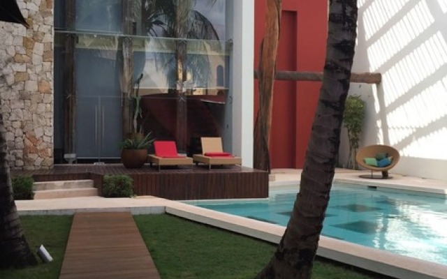 Stunning 2 BR Condo Playa del Carmen by KVR