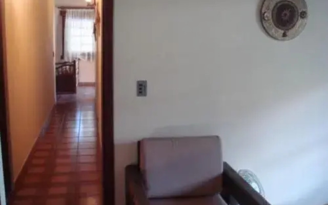 FANTÁSTICA CASA COM ÁREA DE PISCINA até 10 PESSOAS em MARESIAS SÃO SEBASTIÃO