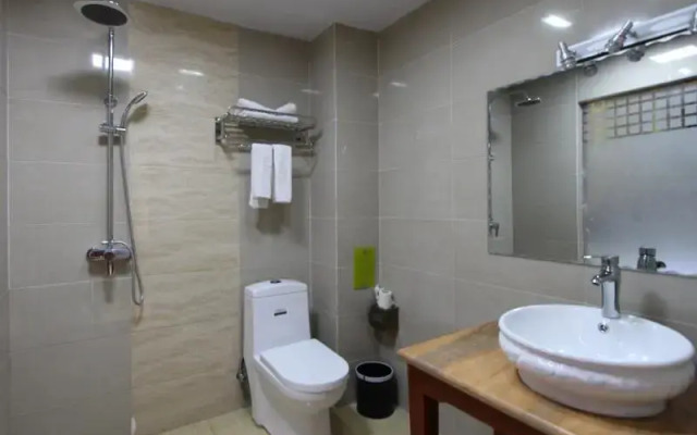 Shangri La Balagezong Lover Valley Hotel