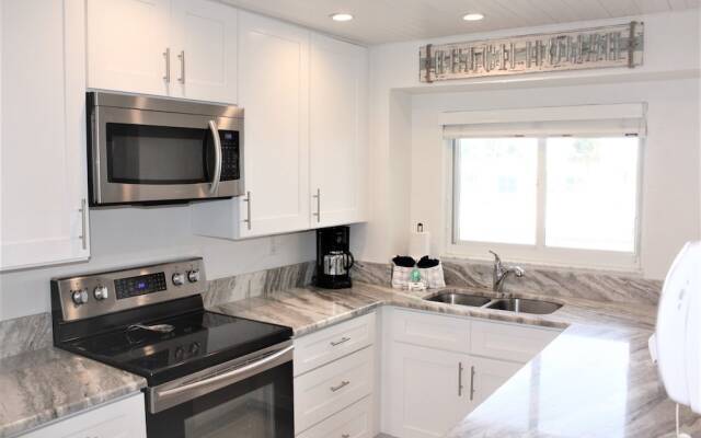 Jamaica Royale 205 - 2 Br Condo